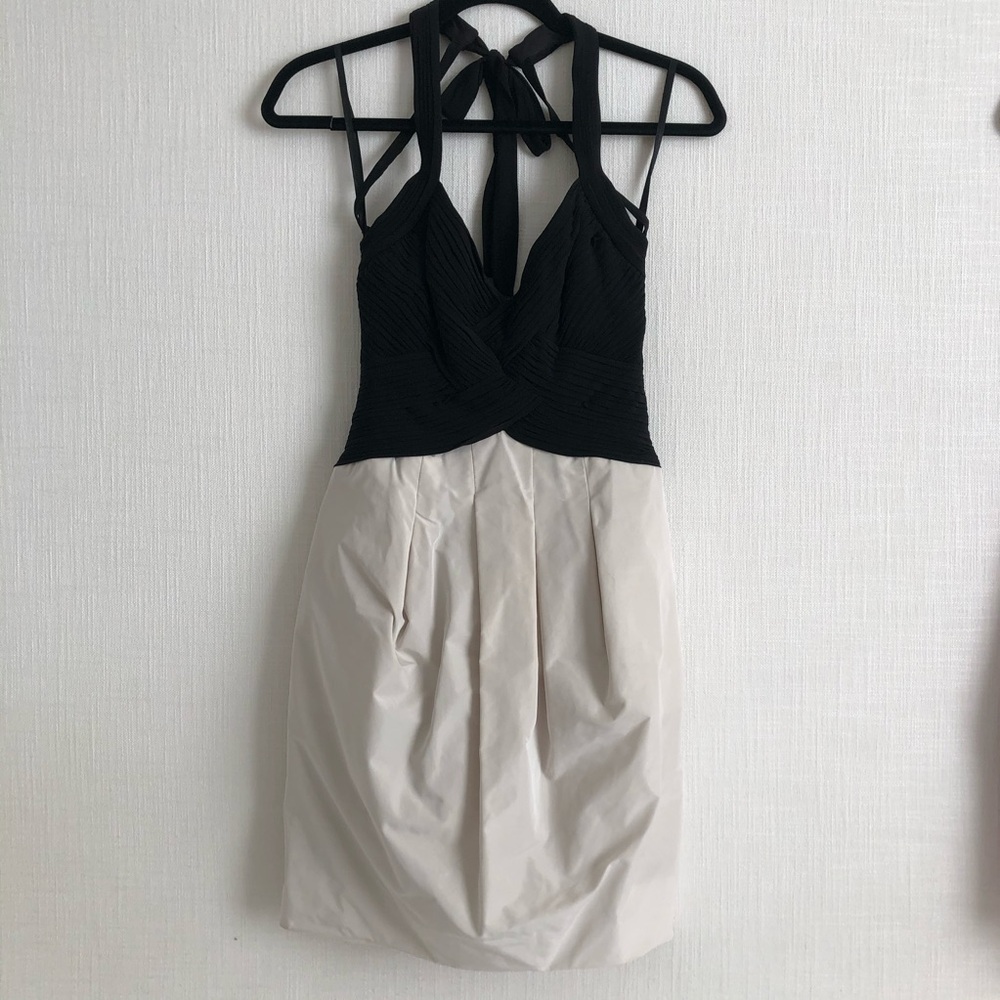 BCBG Max Azria Dress NWOT size 6